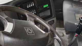 2022 XCMG QY80K5D トラック クレーン – 油圧ストレート アーム – 25 t カウンターウェイト – ベストプライス